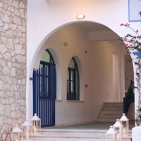 فندق Paros Seafront