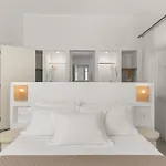 Paros Seafront 3* Logaras