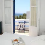 Paros Seafront Hotel 3*