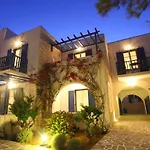 Hotel Paros Seafront Logaras