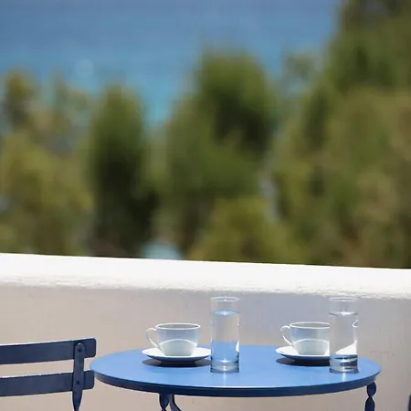 Paros Seafront Hotel Logaras