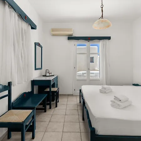 Hotell Paros Seafront By Ghh 3*