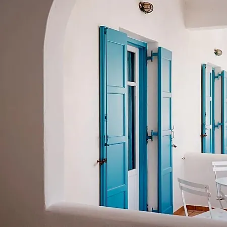 Paros Seafront By Ghh Hotell Logaras
