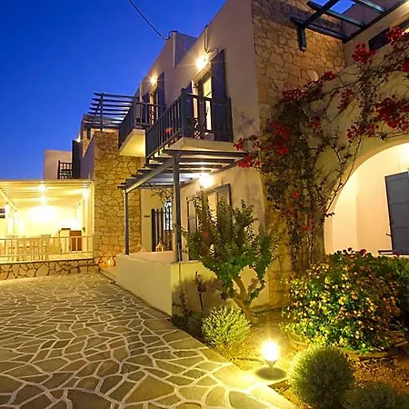 Paros Seafront By Ghh Hotell Logaras