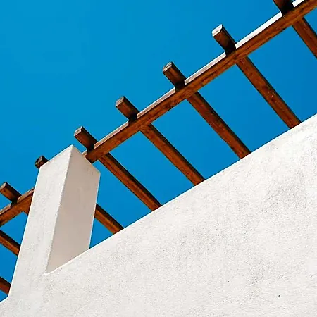 Paros Seafront By Ghh Hotel Logaras