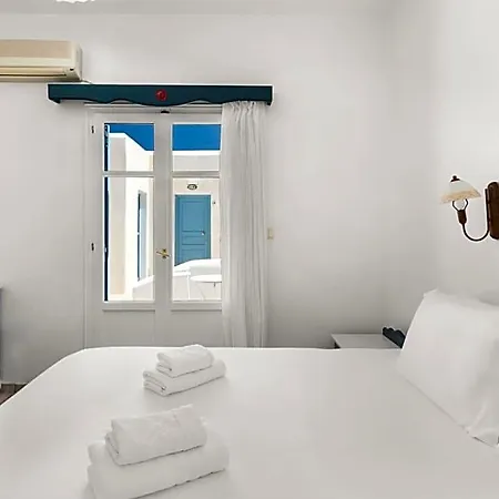 Paros Seafront By Ghh Hotel