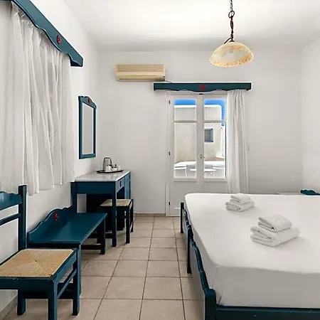Paros Seafront By Ghh Hotel Logaras