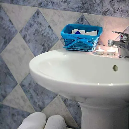 Paros Seafront By Ghh Hotel 3*