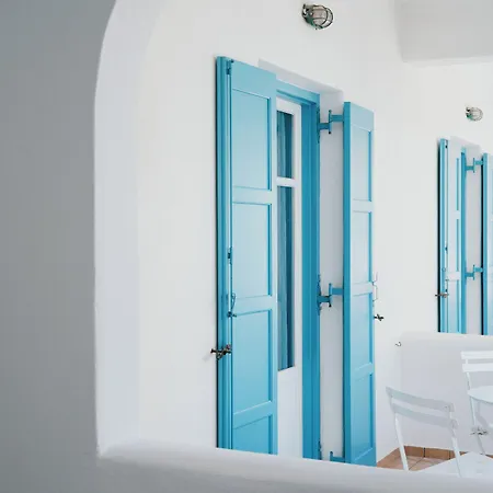 Hotel Paros Seafront By Ghh Logaras