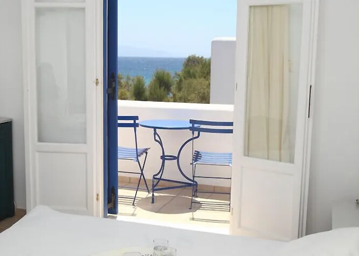 Paros Seafront Hotell 3*