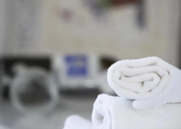 Hotell Paros Seafront 3*